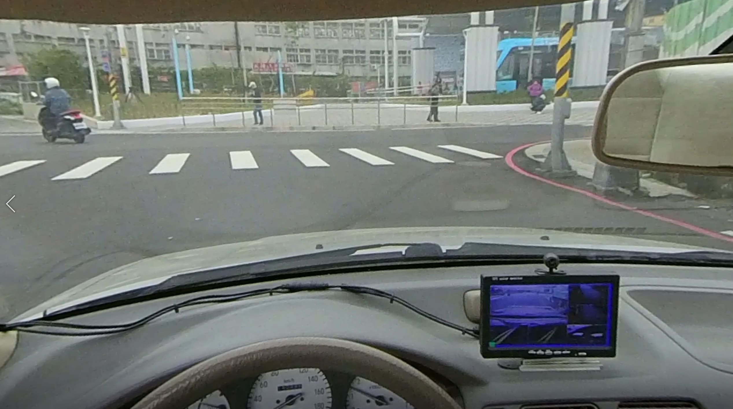 道路駕駛路口二